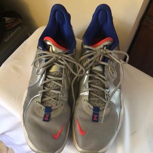 NIKE PG 5 CLIPPERS METALLIC SILVER